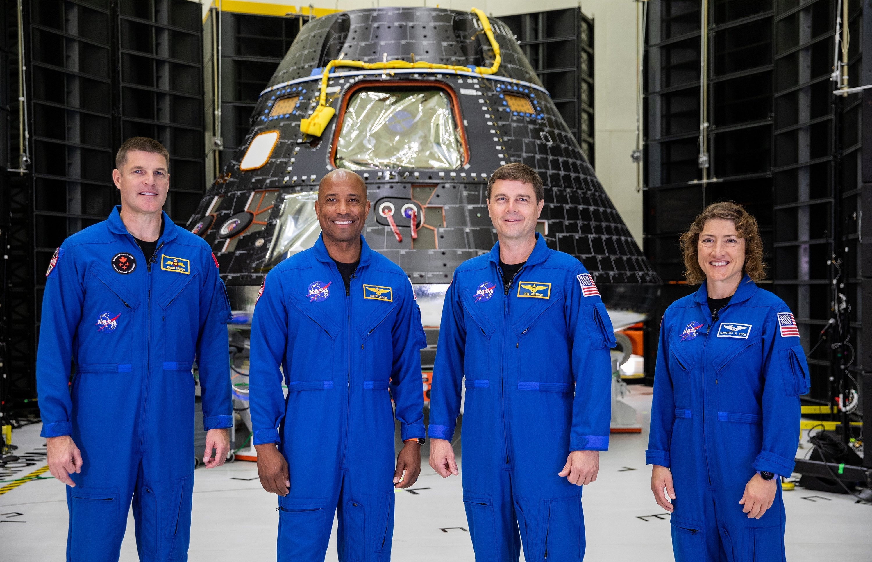 ARTEMIS CREW NEARS MOON MISSION LAUNCH